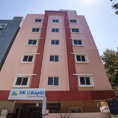 Sk Grand Luxury Rooms